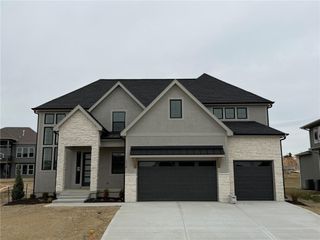 1716 SW Arbor Park Drive, Lee's Summit, MO 64082