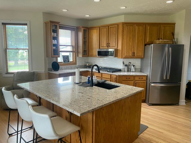 7071 E Farm Road 194, Rogersville, MO 65742