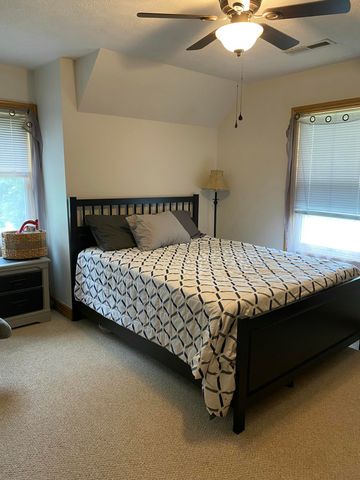 7071 E Farm Road 194, Rogersville, MO 65742