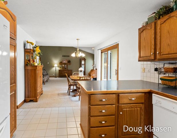 4618 44th Street, Holland, MI 49423