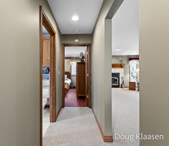 4618 44th Street, Holland, MI 49423