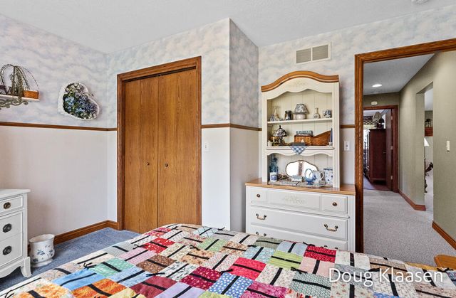 4618 44th Street, Holland, MI 49423