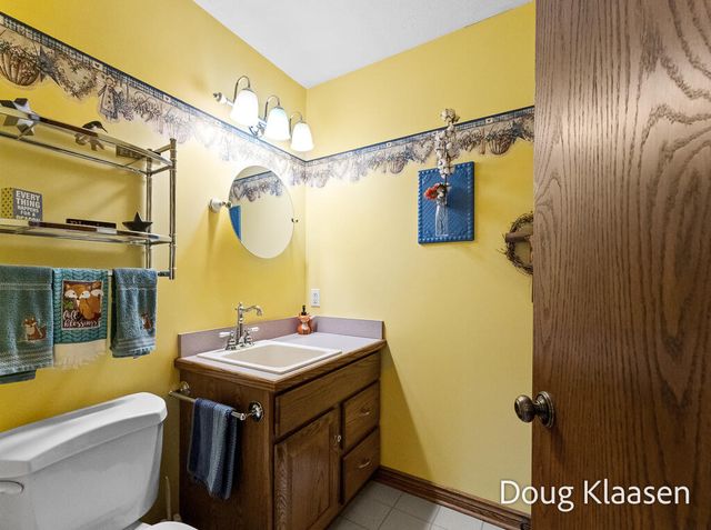 4618 44th Street, Holland, MI 49423