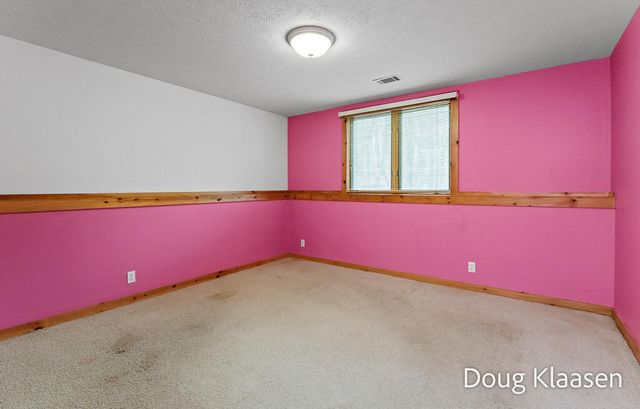 4618 44th Street, Holland, MI 49423