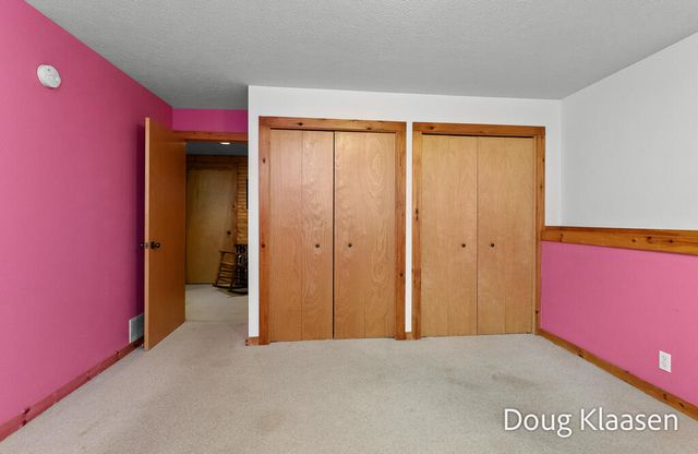 4618 44th Street, Holland, MI 49423