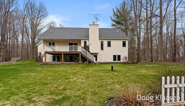 4618 44th Street, Holland, MI 49423