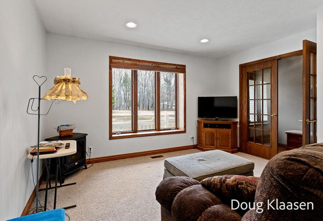 4618 44th Street, Holland, MI 49423