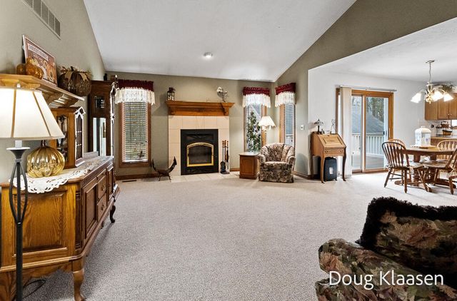 4618 44th Street, Holland, MI 49423