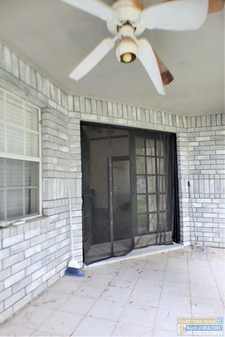 2901 Lakewood Dr., Harlingen, TX 78550