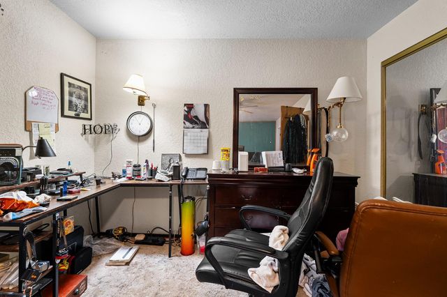 14621 Bridgeport Cir, Magalia, CA 95954