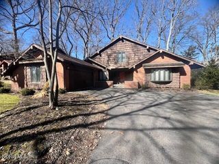 5936 Barkwood Lane, Sylvania, OH 43560