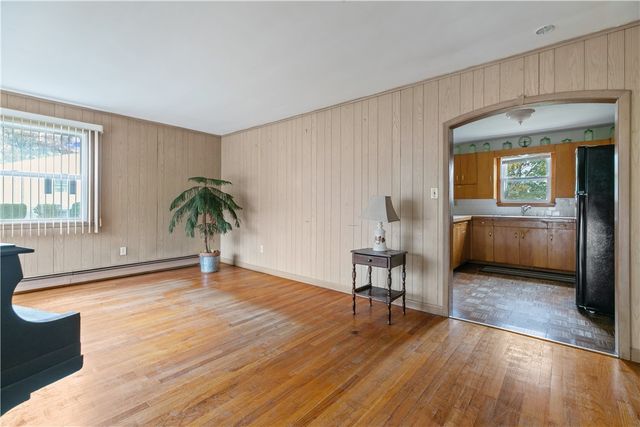 75 Montgomery Street, Tiverton, RI 02878