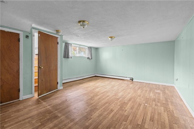 75 Montgomery Street, Tiverton, RI 02878