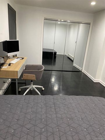 32-28 42nd Street 1, Astoria, NY 11103