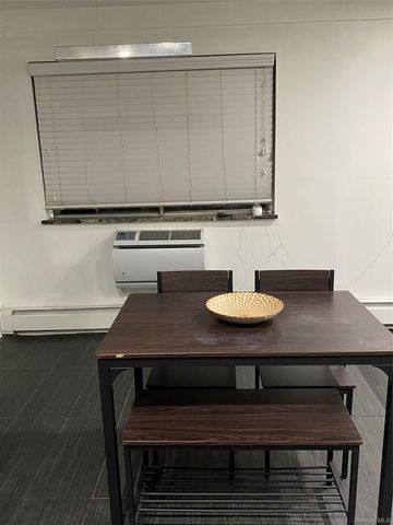 32-28 42nd Street 1, Astoria, NY 11103