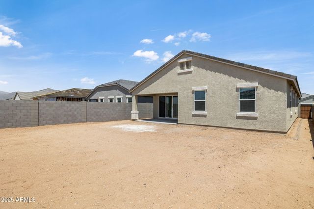 17666 W TURQUOISE Avenue, Waddell, AZ 85355