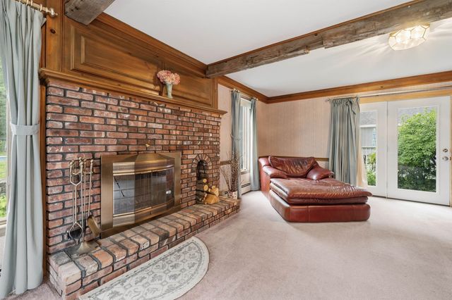 62 Wire Road, Merrimack, NH 03054