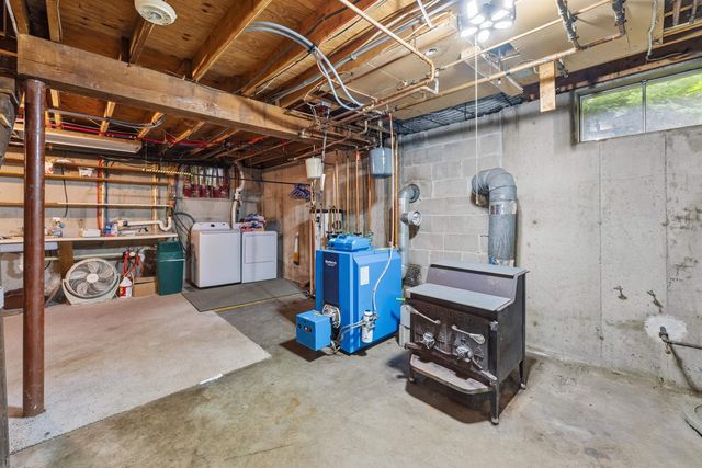 62 Wire Road, Merrimack, NH 03054