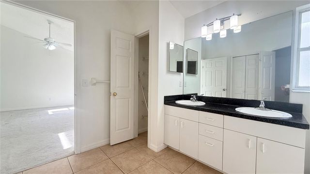 13427 HERON COVE DRIVE, Orlando, FL 32837