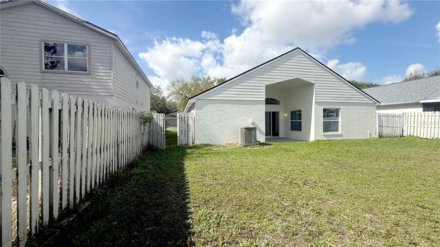 13427 HERON COVE DRIVE, Orlando, FL 32837
