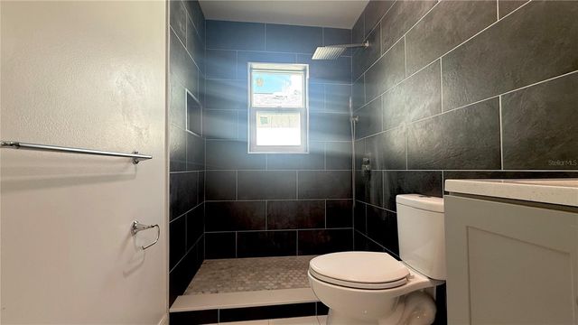 13427 HERON COVE DRIVE, Orlando, FL 32837