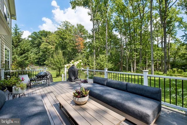 15 WILFRED DR, Yardley, PA 19067