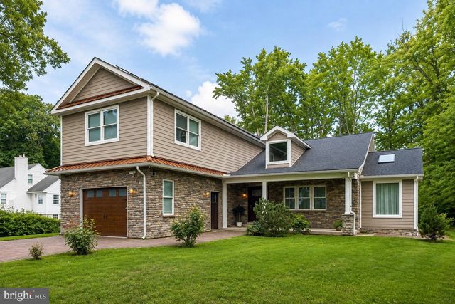 15 WILFRED DR, Yardley, PA 19067