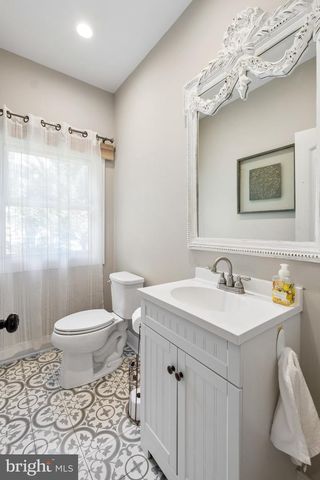 15 WILFRED DR, Yardley, PA 19067