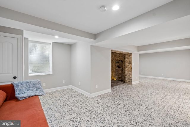 15 WILFRED DR, Yardley, PA 19067