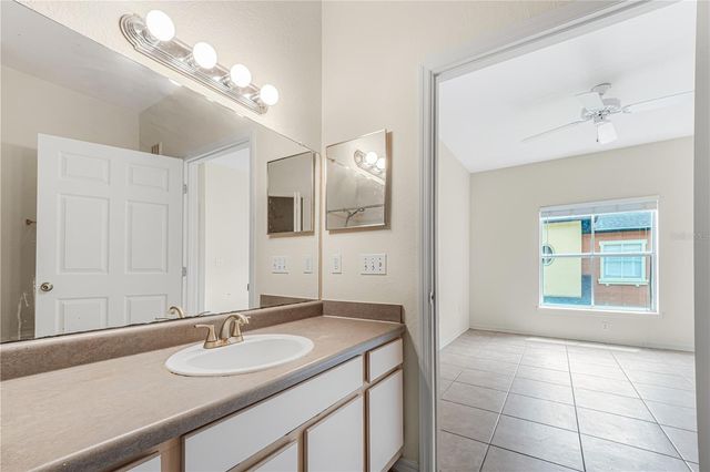 6025 WESTGATE DRIVE 2527, Orlando, FL 32835