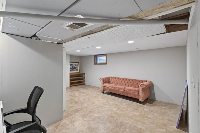 2206 Polk Street NE, Minneapolis, MN 55418