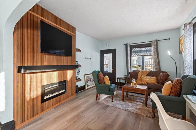 2206 Polk Street NE, Minneapolis, MN 55418