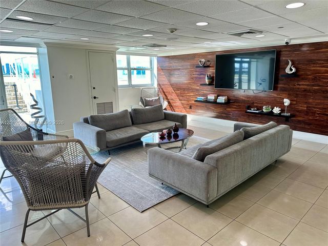 650 West Ave 2309, Miami Beach, FL 33139