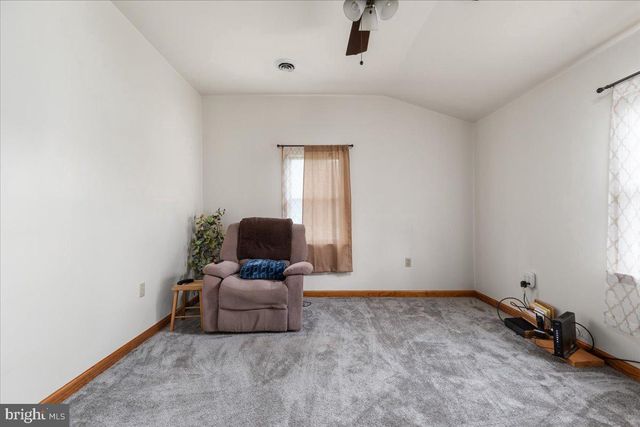 709 DICKS HOLLOW RD, Winchester, VA 22603