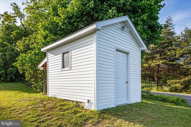 709 DICKS HOLLOW RD, Winchester, VA 22603