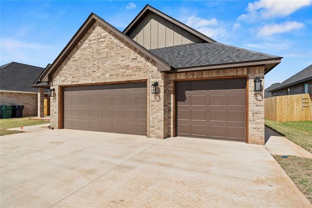 10505 SW 51st Street, Mustang, OK 73064