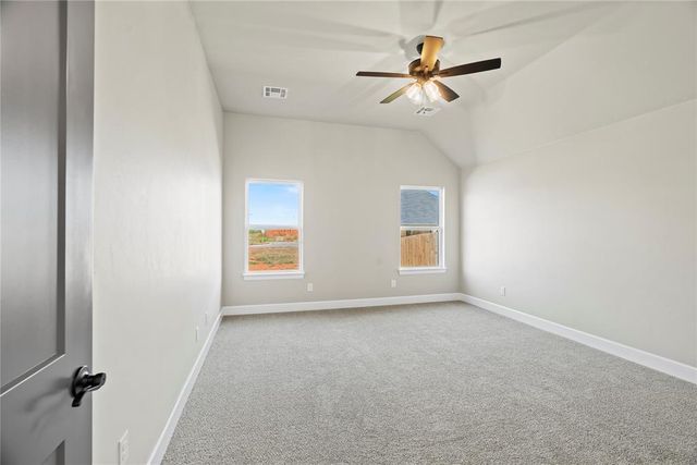 10505 SW 51st Street, Mustang, OK 73064