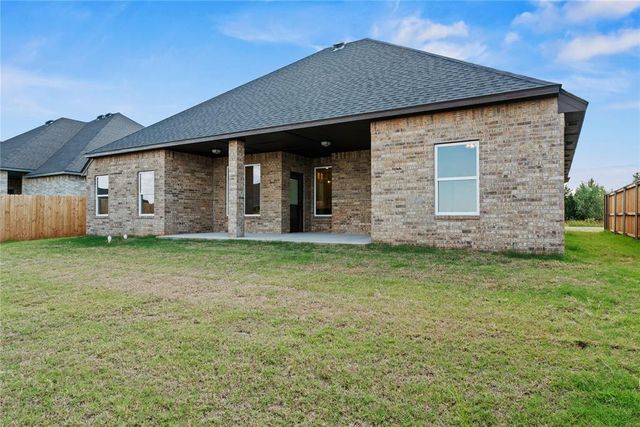 10505 SW 51st Street, Mustang, OK 73064