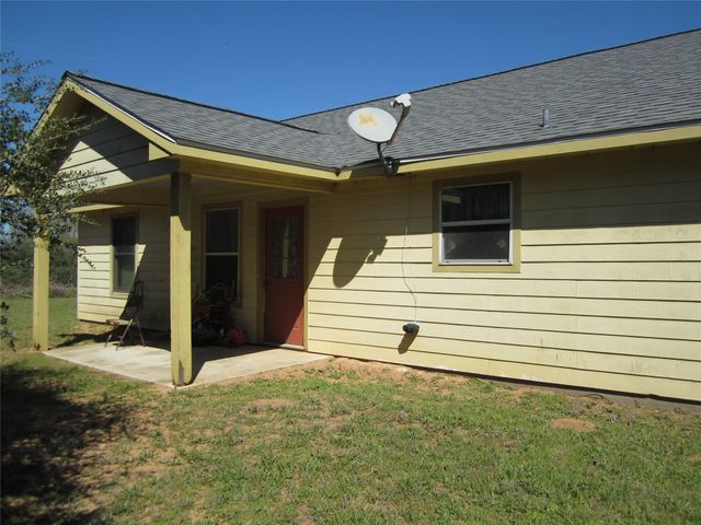 20697 Pierceall Road, Hempstead, TX 77445