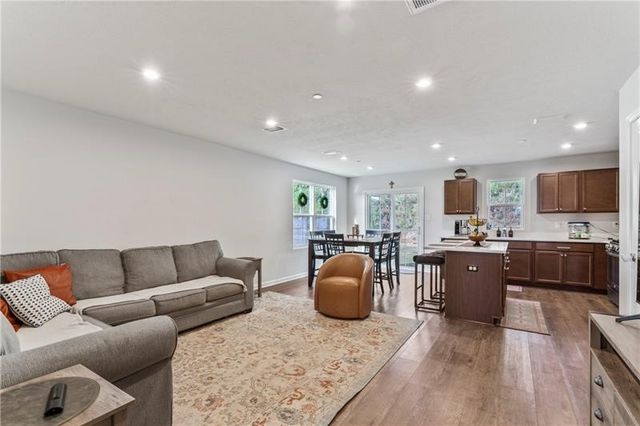 222 Smith Lane, Chippewa Twp, PA 15010