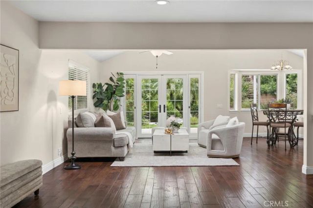 27201 Galvez, Mission Viejo, CA 92691