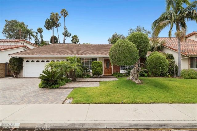 27201 Galvez, Mission Viejo, CA 92691