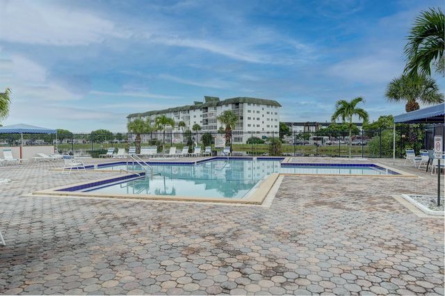 4751 NW 21st Street 610, Lauderhill, FL 33313