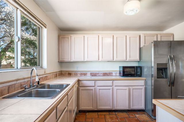 123 Spruce Street, Santa Fe, NM 87501