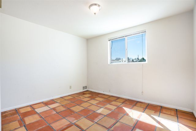 123 Spruce Street, Santa Fe, NM 87501