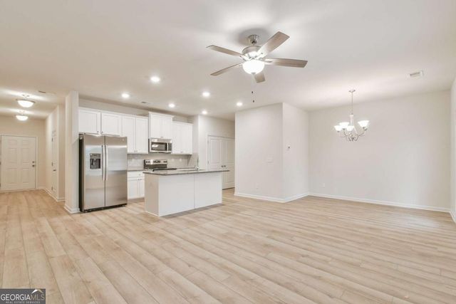 4541 Bishops Lane, Oakwood, GA 30566