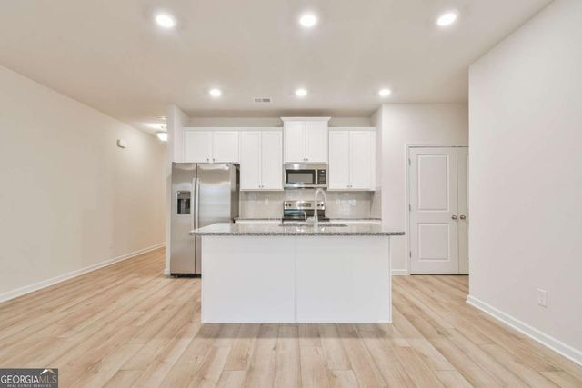 4541 Bishops Lane, Oakwood, GA 30566