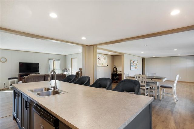 5740 County Road 1091, Celeste, TX 75423