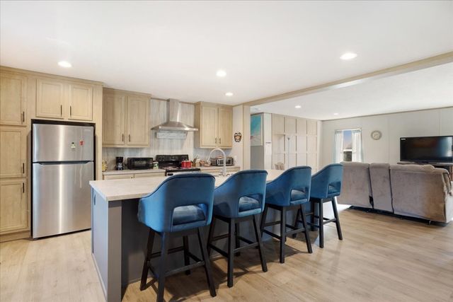 5740 County Road 1091, Celeste, TX 75423