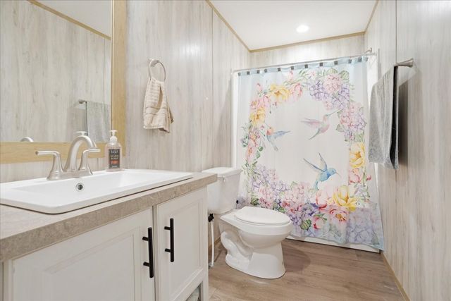 5740 County Road 1091, Celeste, TX 75423